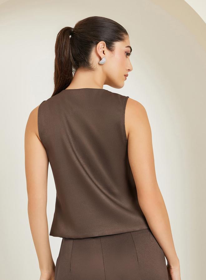 Styli Women Brown Embellished Sleeveless Waistcoat - Image 3